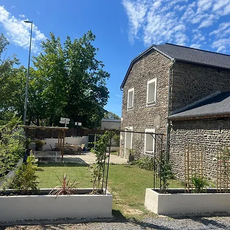Vakantiehuis Grange 10 Personnes *